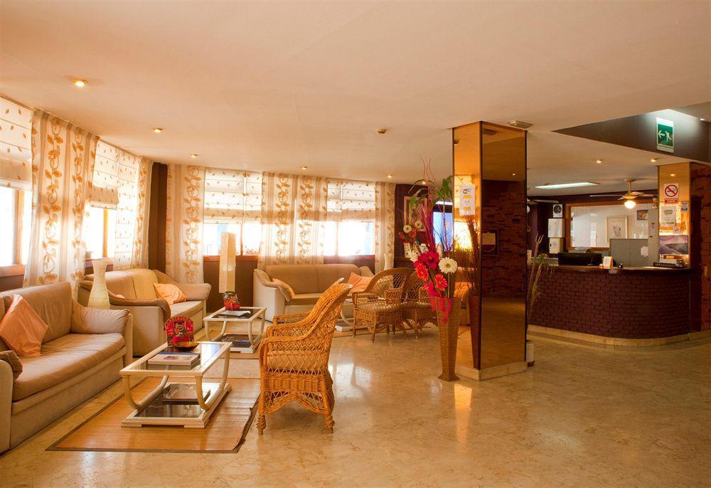 Palm Beach Club Apartamentos Carihuela Торремолинос Экстерьер фото
